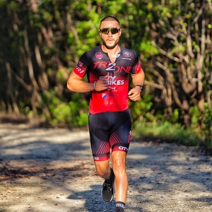 Fundraising Page: Eli Hernandez